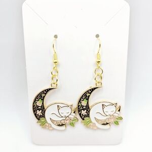 Crescent Moon White Cat Floral Kitty Dangle Earrings French Hooks New